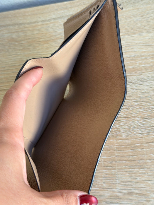 Louis Vuitton Victorine Wallet