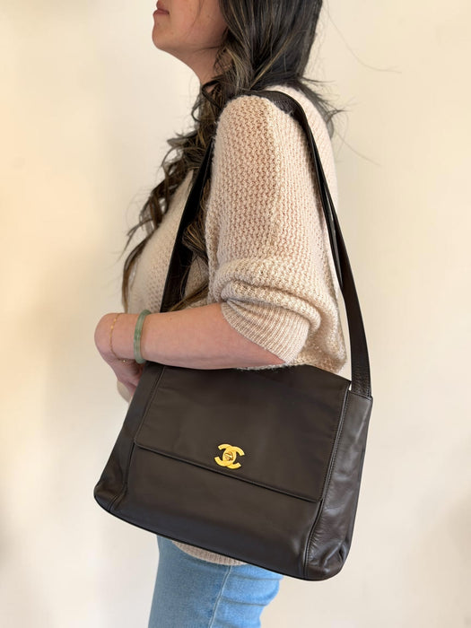 Chanel Turnlock Cocomark
