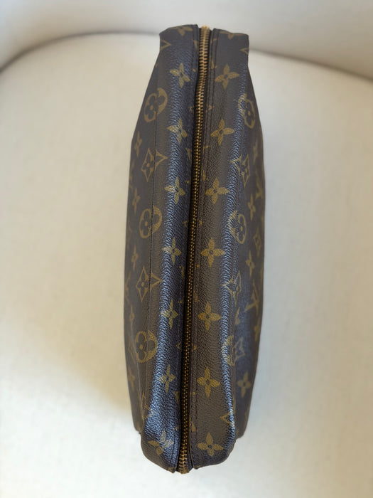 Louis Vuitton Truth Toilet 28 Monogram