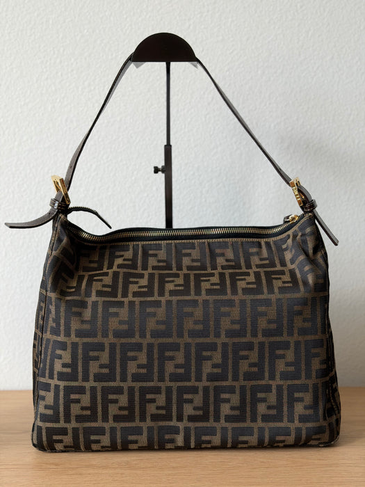 Fendi Mama Maxi Baguette GHW