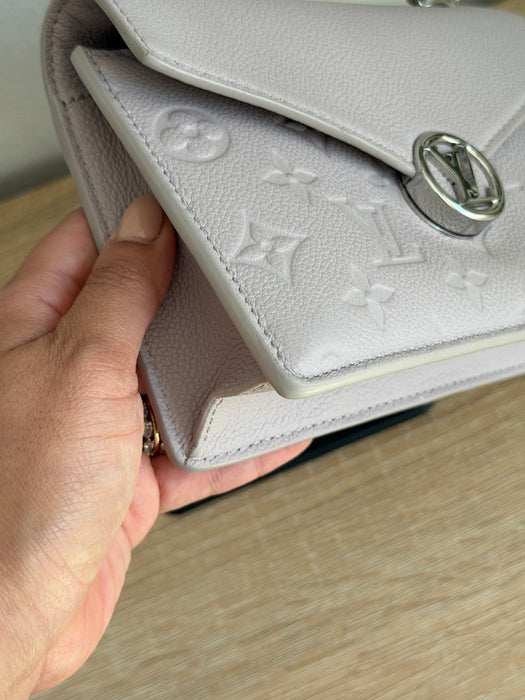 Louis Vuitton Rosy Wallet on Chain in Brume
