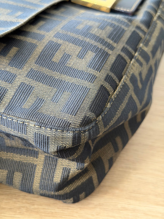 Fendi Mama Maxi Baguette GHW