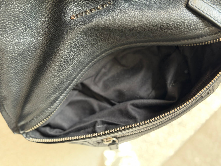 Givenchy Pandora in Medium