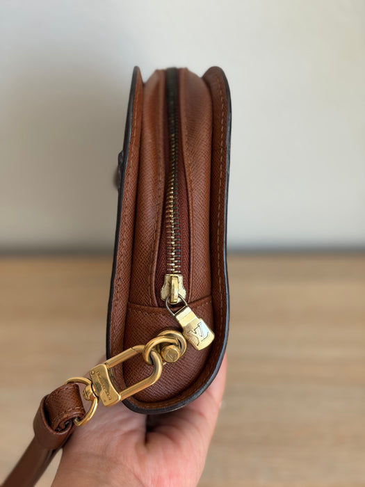 Louis Vuitton Orsay Clutch