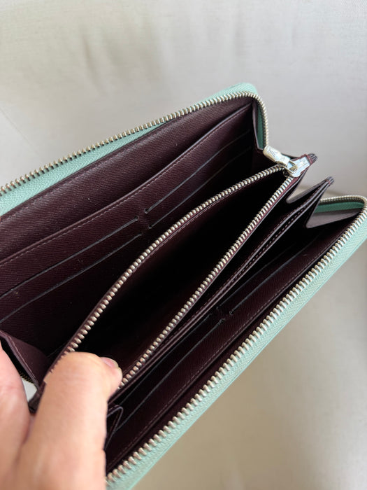 Louis Vuitton Sea-foam Green Epi Wallet: Full Set