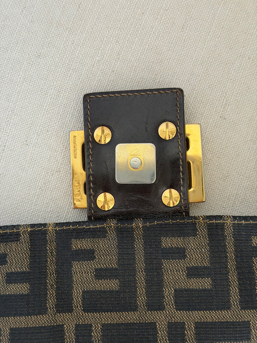 Fendi Mama Baguette GHW