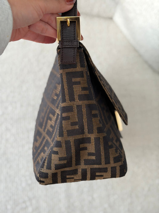 Fendi Mamma Baguette GHW