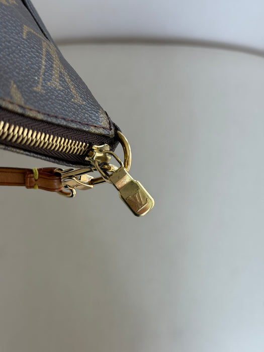 Louis Vuitton Pochette Accessories