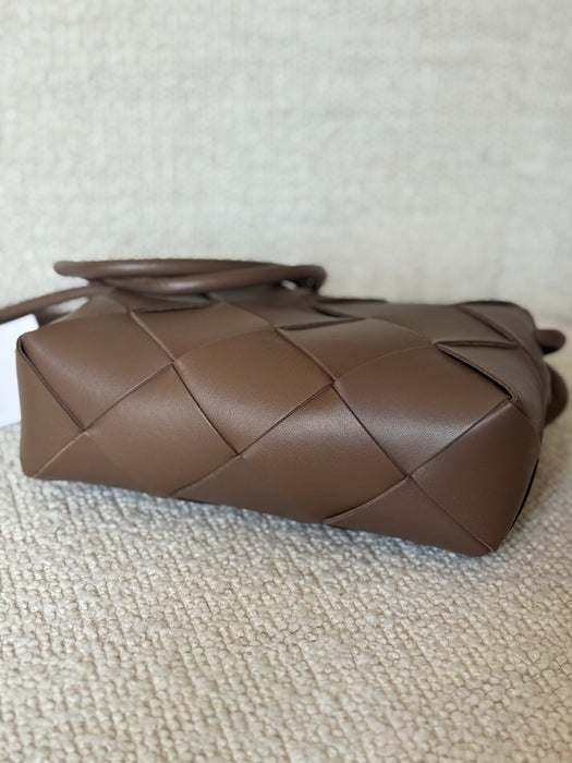 Bottega Casette Camera