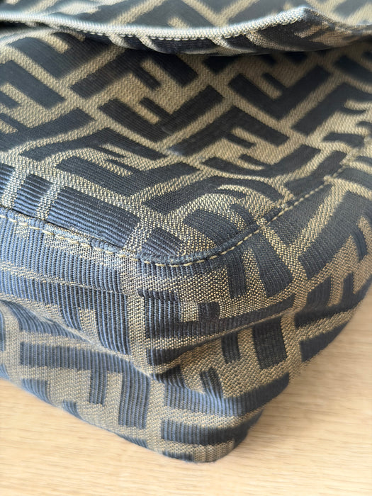 Fendi Mama Maxi Baguette GHW