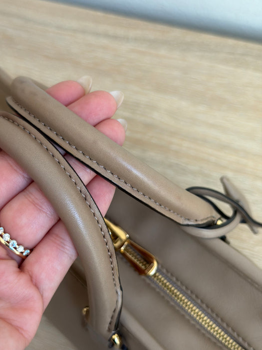 Loewe Amazona 23