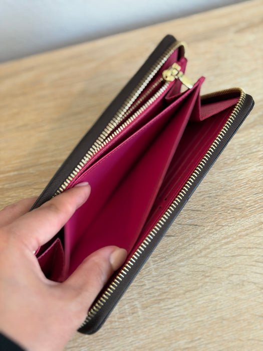 Louis Vuitton Vivienne Animation Zippy Wallet (Full Set)