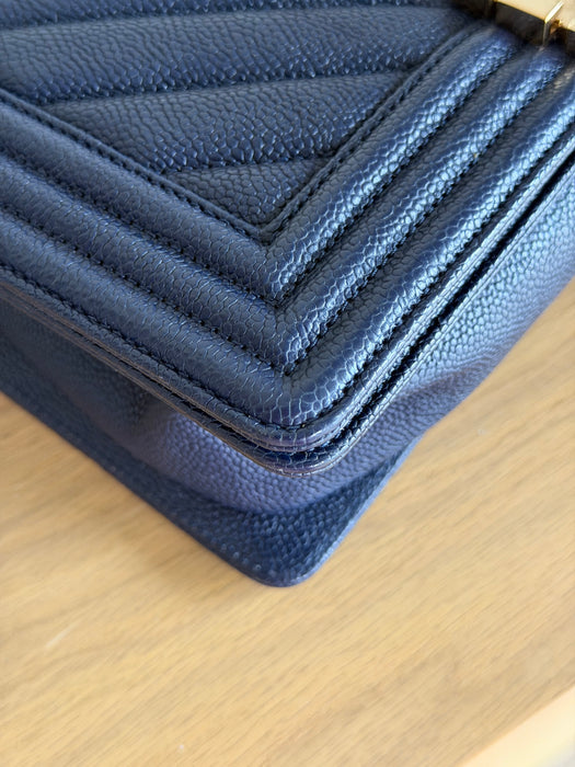 Chanel Caviar Boy Old Medium