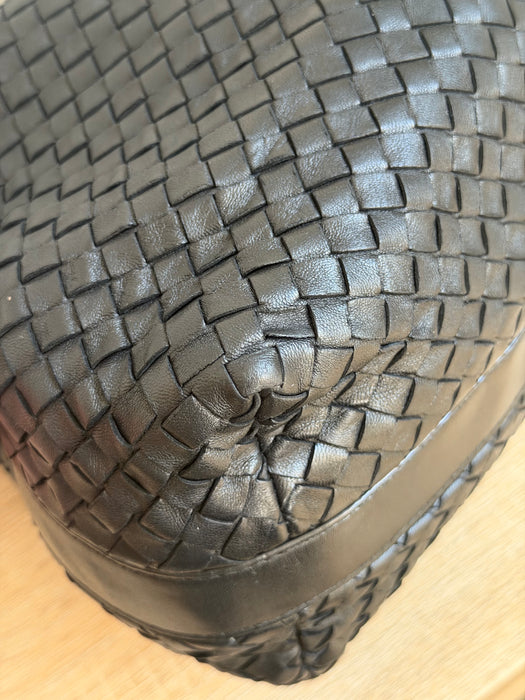 Bottega Intrecciato Adjustable strap Hobo