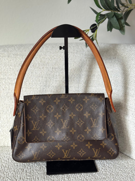 Louis Vuitton Mini Looping