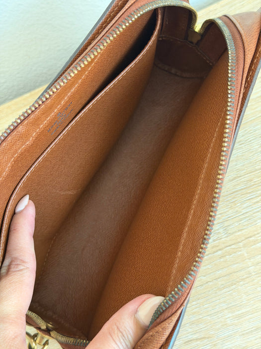 Louis Vuitton Orsay Clutch