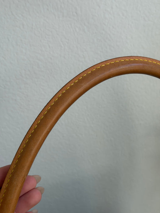 Louis Vuitton Looping GM