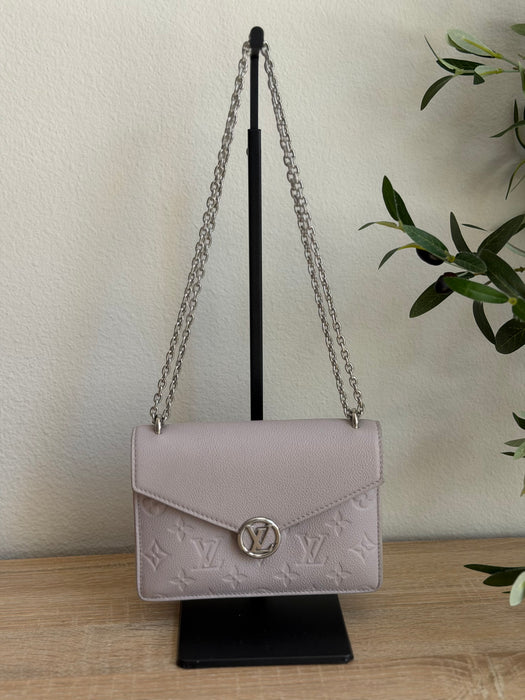Louis Vuitton Rosy Wallet on Chain in Brume