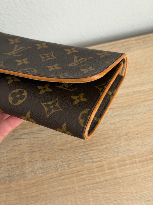 Louis Vuitton Pochette Twin GM Crossbody