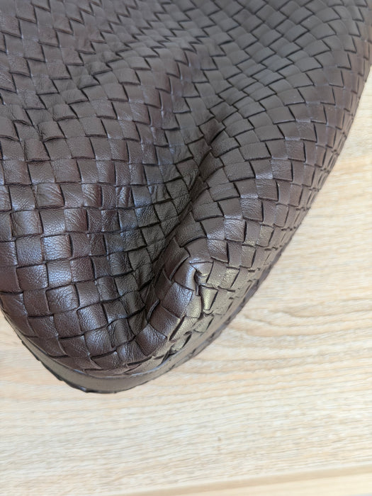 Bottega Veneta Intrecciato Hobo - Chocolate Brown