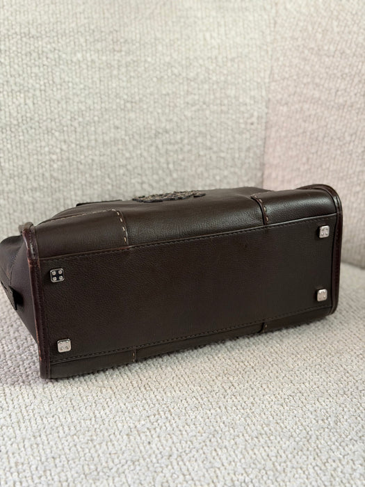 Loewe Anagram Stitched Amazona 28