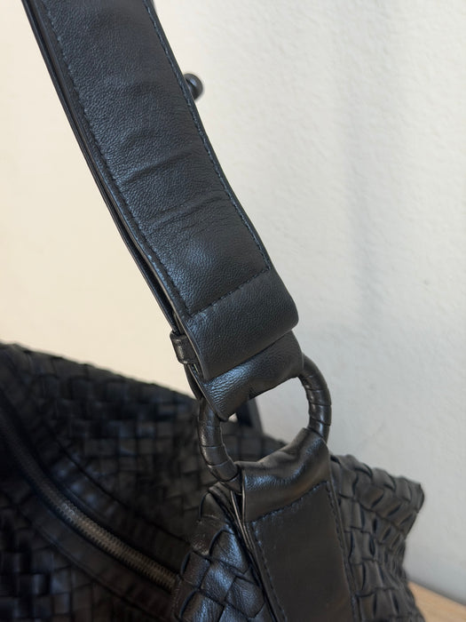 Bottega Intrecciato Adjustable strap Hobo