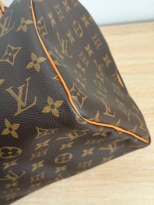 Louis Vuitton Speedy 30