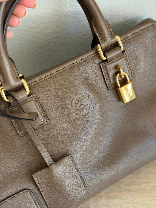 Loewe Anagram Amazona 28