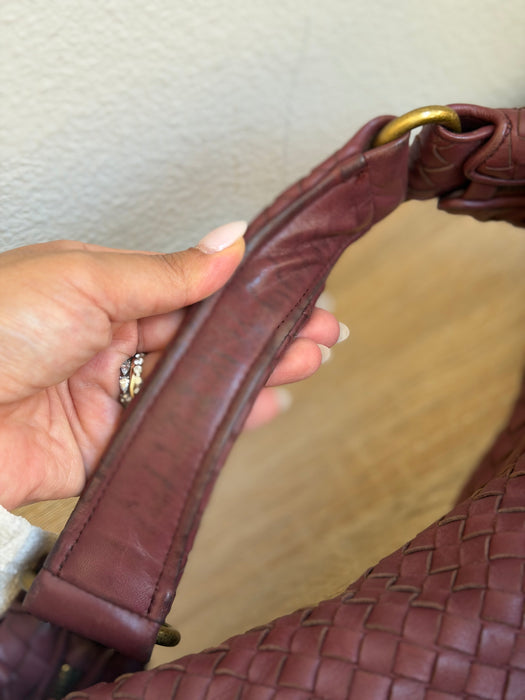 Bottega Bordeaux Intrecciato Hobo