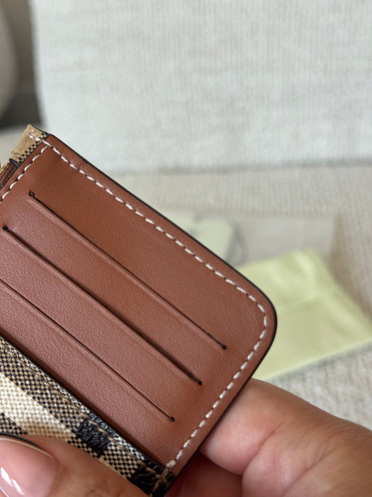 Burberry card holder
