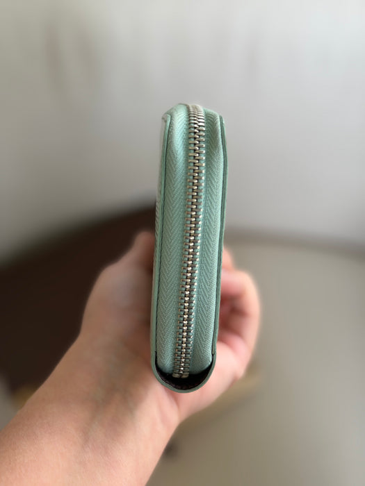 Louis Vuitton Sea-foam Green Epi Wallet: Full Set