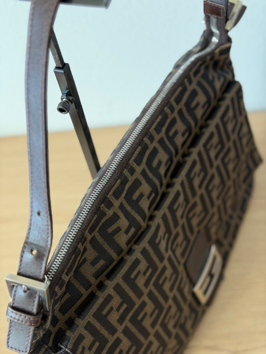 Fendi Mama Maxi Baguette SHW