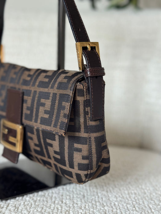 Fendi Baguette GHW