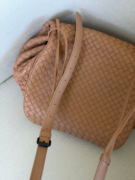 Bottega Intrecciato Messenger Bag