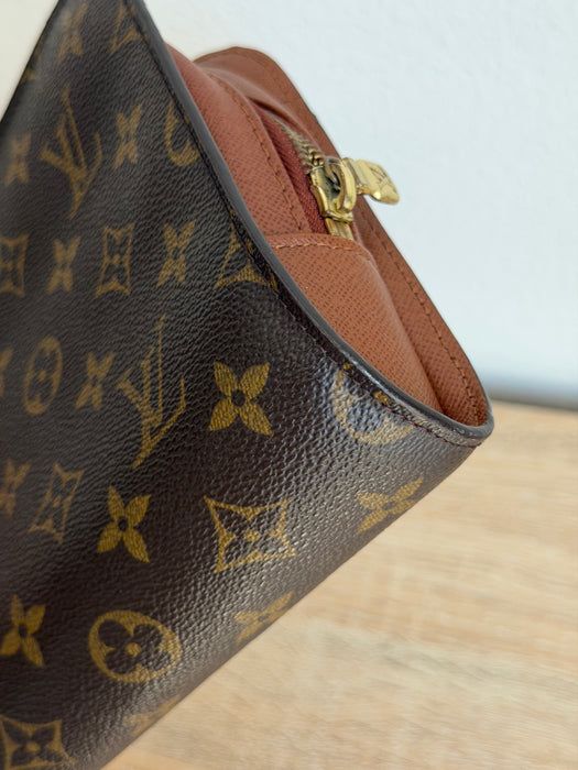 Louis Vuitton Orsay Clutch