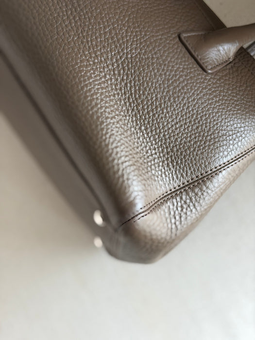 Chanel Executive Cerf East West Tote