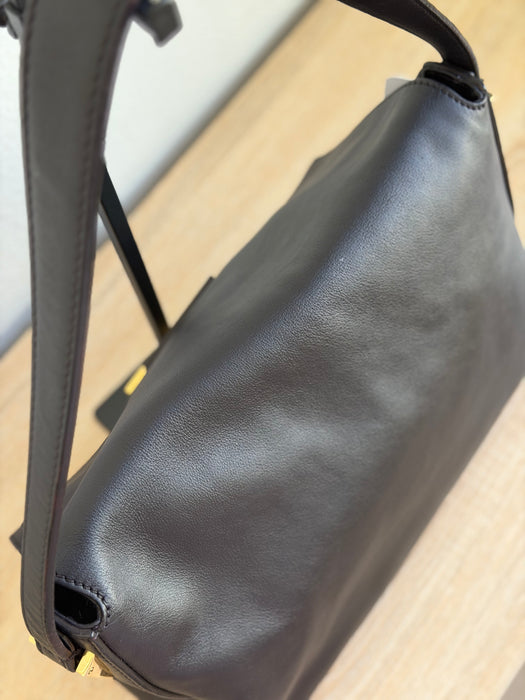 Fendi Vintello Big Forever Mama Baguette in Dark brown