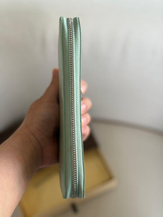 Louis Vuitton Sea-foam Green Epi Wallet: Full Set