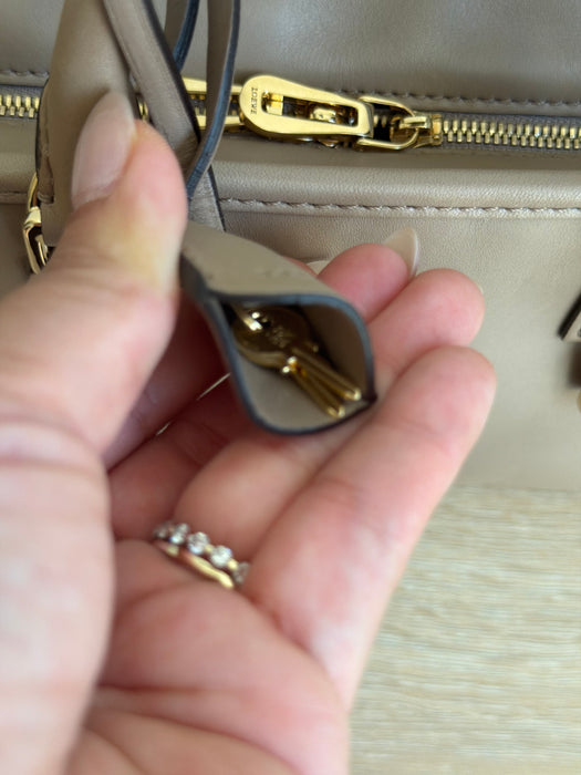 Loewe Amazona 23