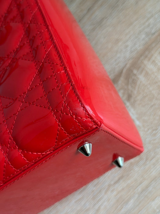 Lady Dior medium patent leather