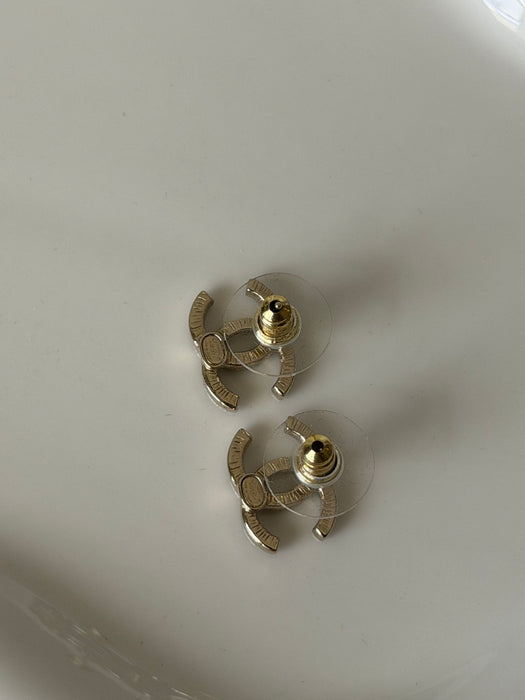 Chanel CC earrings