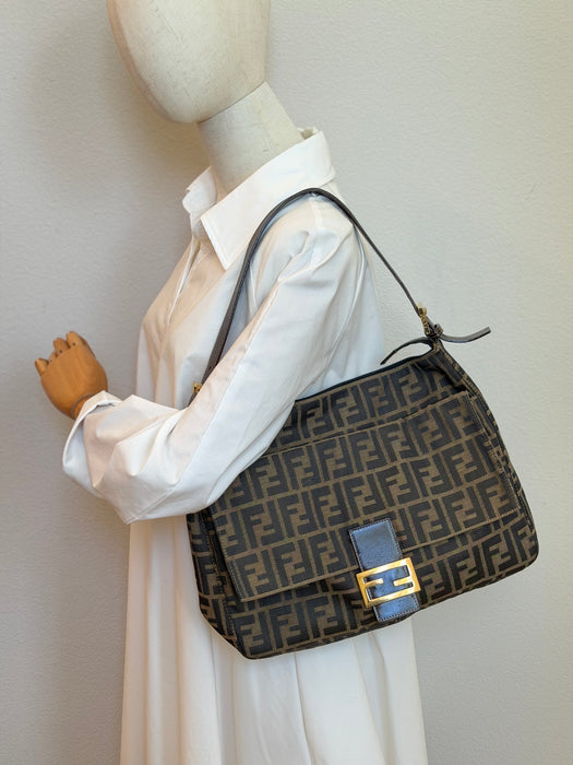 Fendi Mama Maxi Baguette GHW
