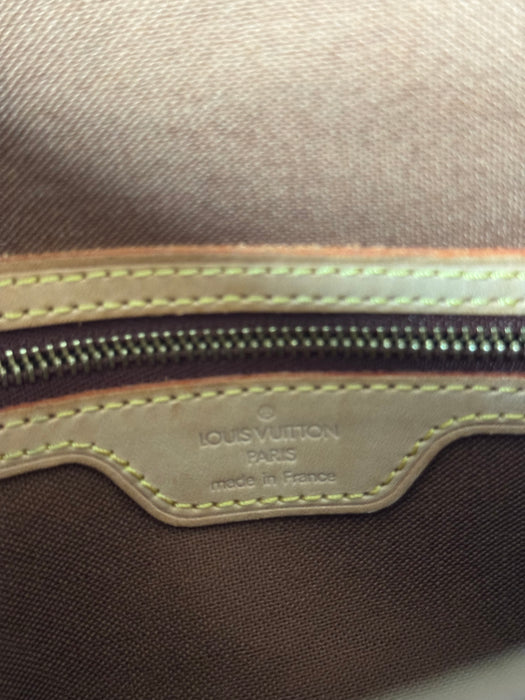 Louis Vuitton Mini Looping