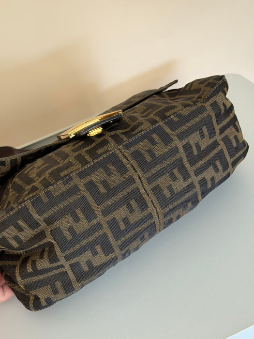 Fendi Mama Baguette GHW