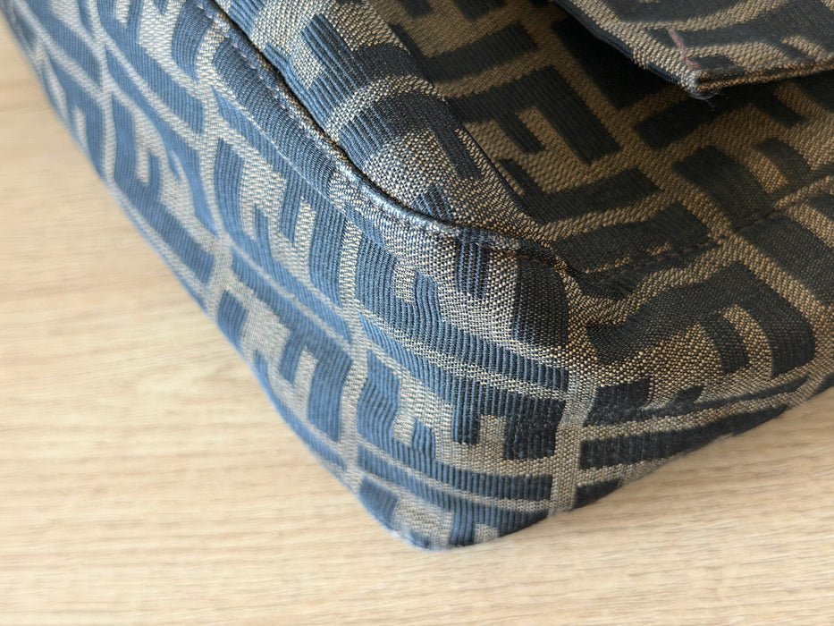 Fendi Mama Maxi Baguette SHW