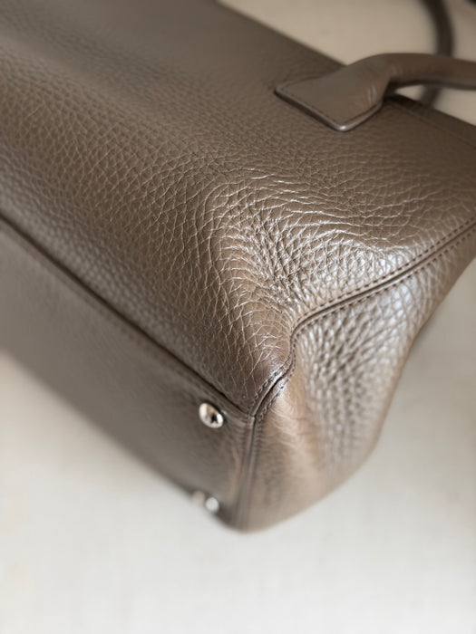 Chanel Executive Cerf East West Tote