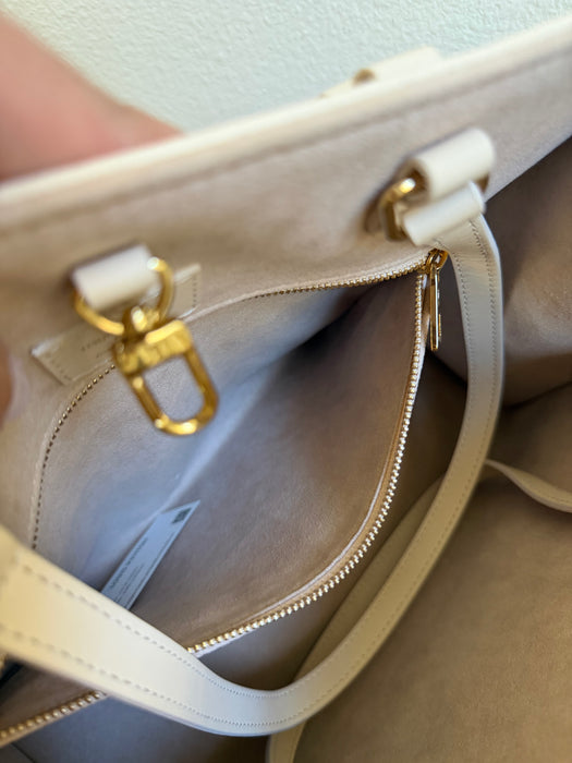 Louis Vuitton OnTheGo Empriente