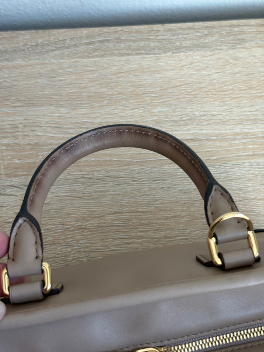 Loewe Amazona 23