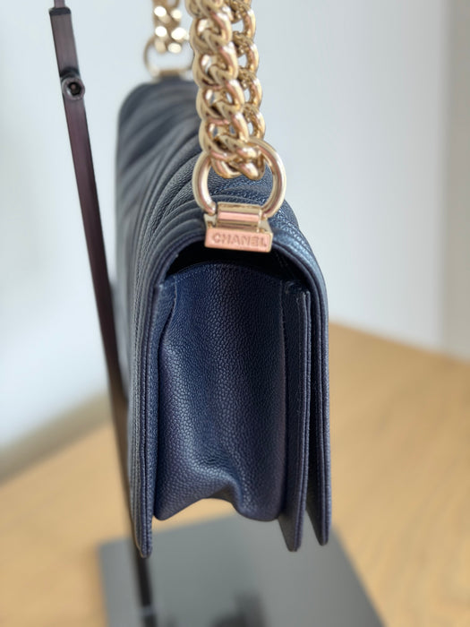 Chanel Caviar Boy Old Medium