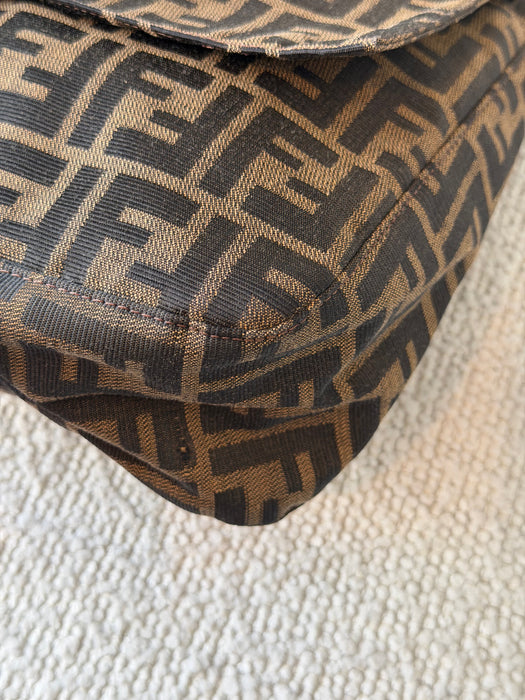Fendi Maxi Mama Baguette